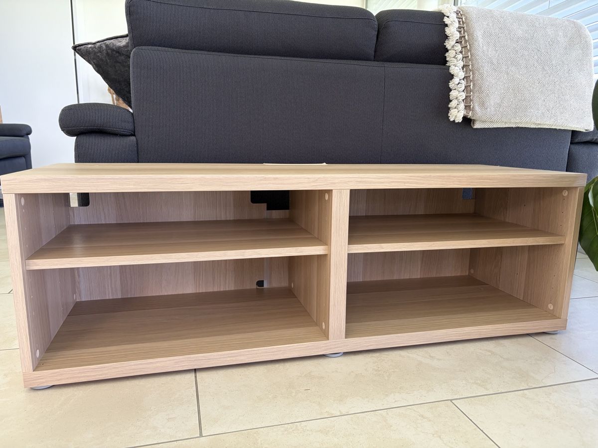 Ikea TV Möbel: Ikea Bestå TV Bank – Gebraucht aus Schindellegi von mbosco2100 2