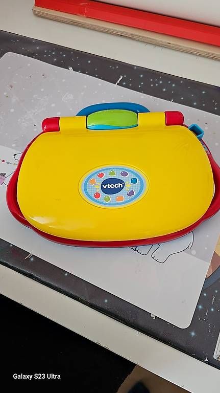 Vtech Giocattoli: vtech Entdecker-Laptop, Deutsch – Usato da Kreuzlingen venduto da nilguen 1