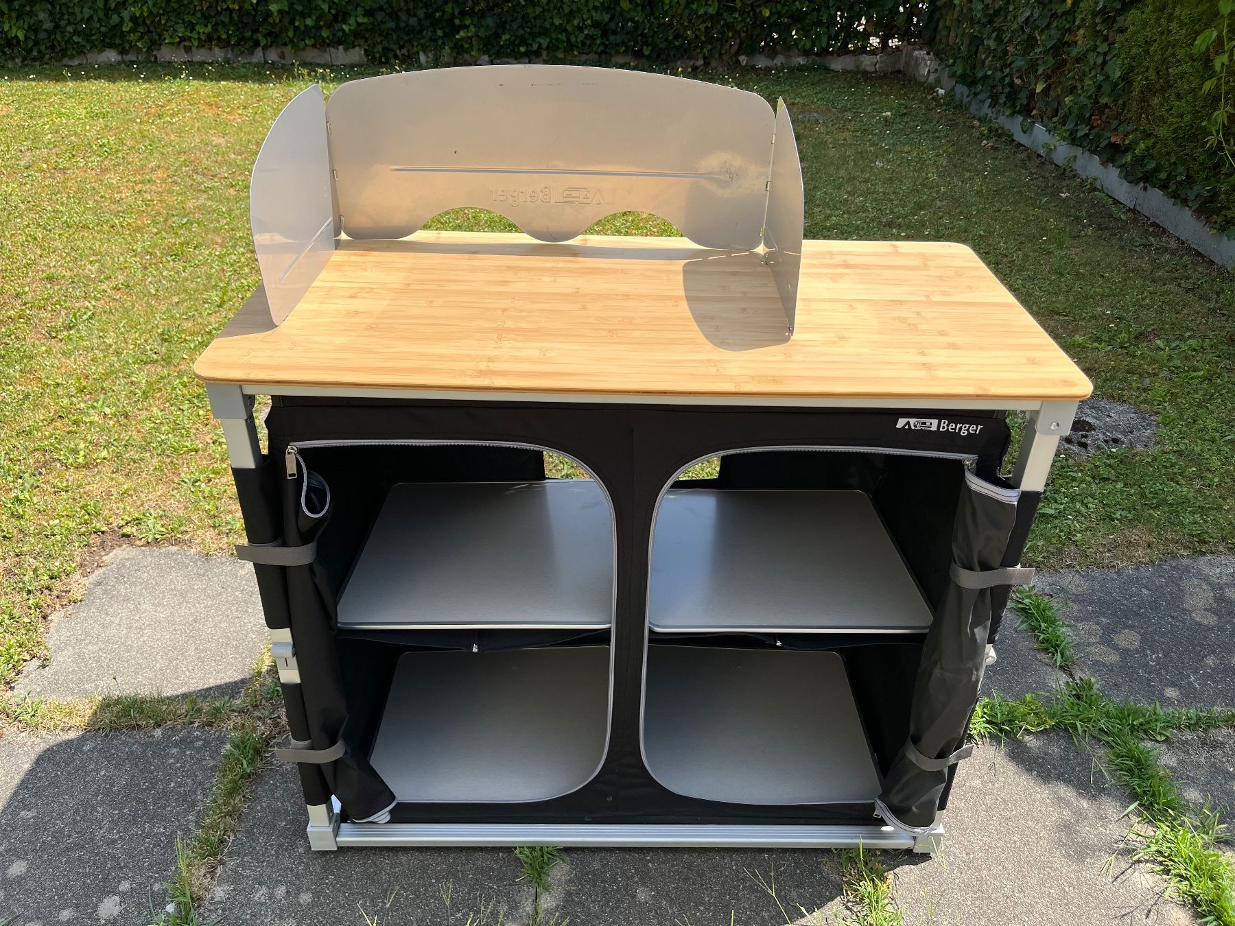 Komplettküchen: Berger Küchenbox Deluxe – Gebraucht aus Adliswil von mar_b7rj