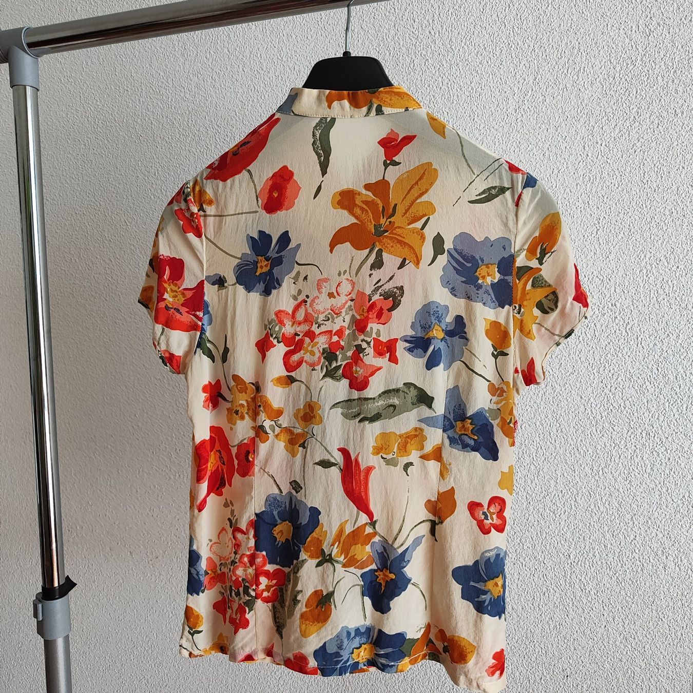 Camicette: Damenbluse aus Seide – Usato da Ruetihof venduto da Sunny-Summer 1