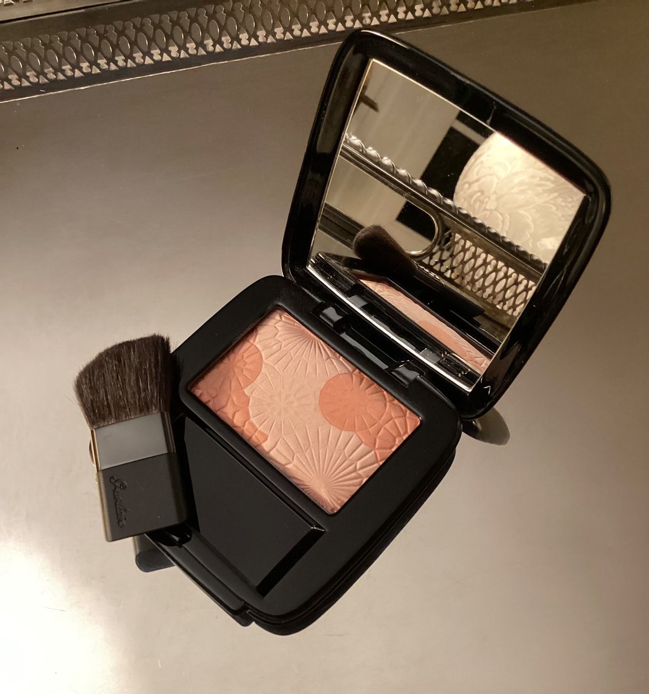 Guerlain Make-up: Guerlain Blush Éclat Cherry Blossom – Usato da Magadino venduto da sylvierosa 6