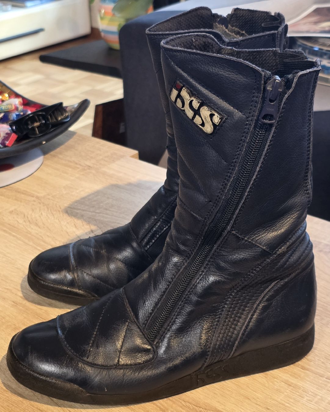 IXS Scarpe da uomo: IXS Boots Leder Grosse 41 Neuwertige – Usato da Rohrbach venduto da lod_m58r 1