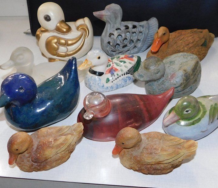 Statuette: Enten Konvolut – Usato da Villnachern venduto da Niggo0