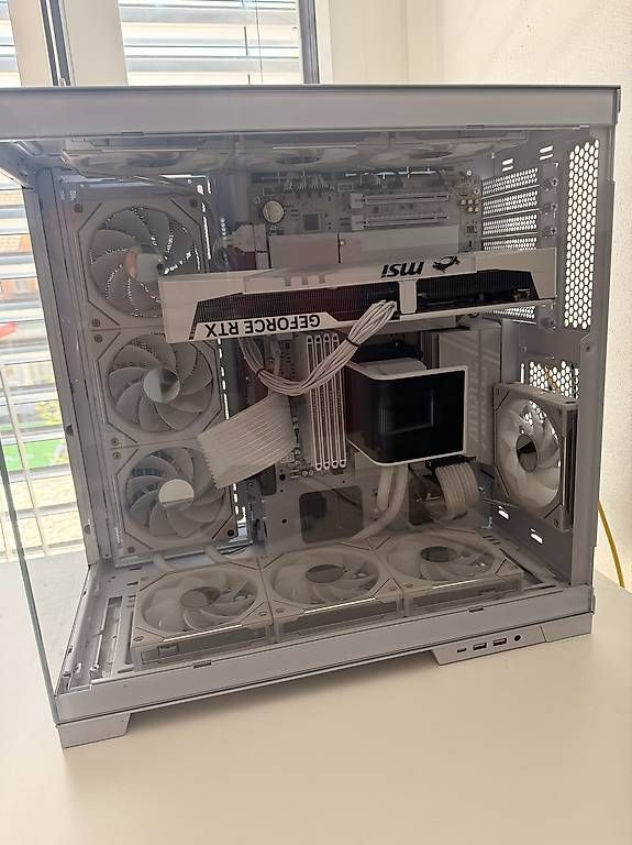 PCs: Gaming pc  – D'occasion à Oberuzwil par mic_ktr9