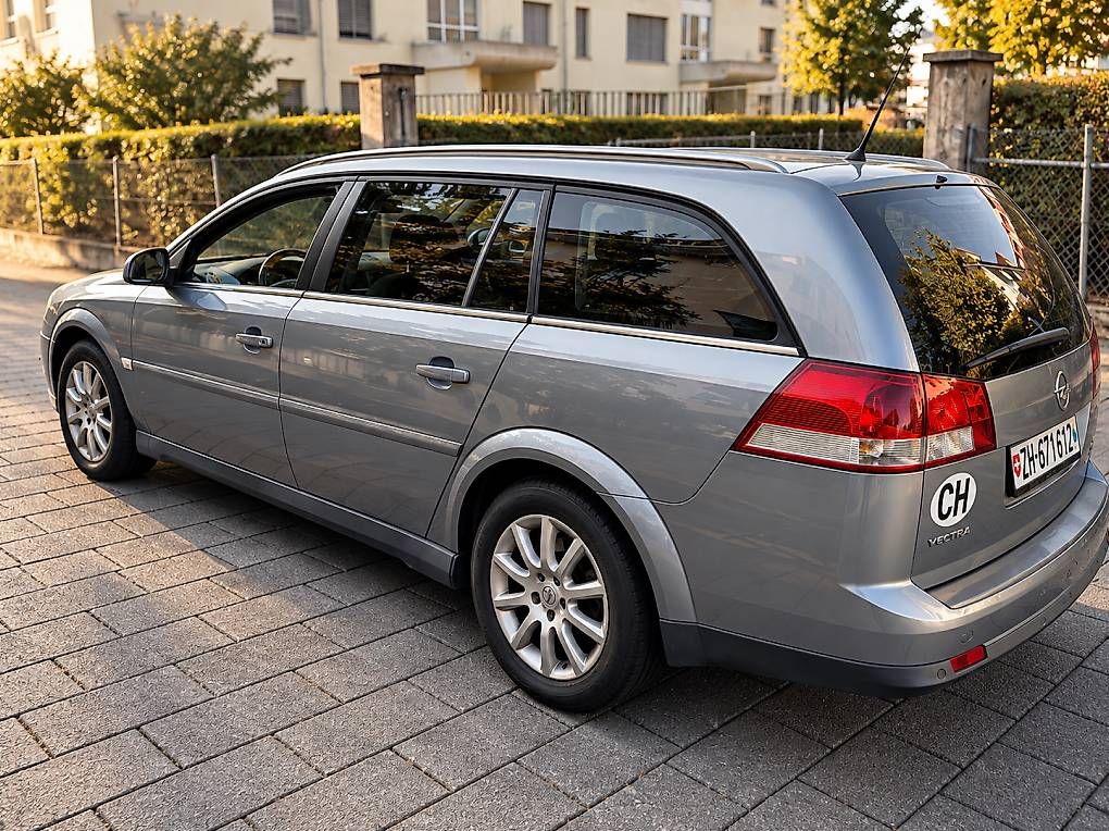 Automobili: Opel Vectra Caravan 1.9 MIT MFK! – Usato da Dietikon venduto da Aldc54 1