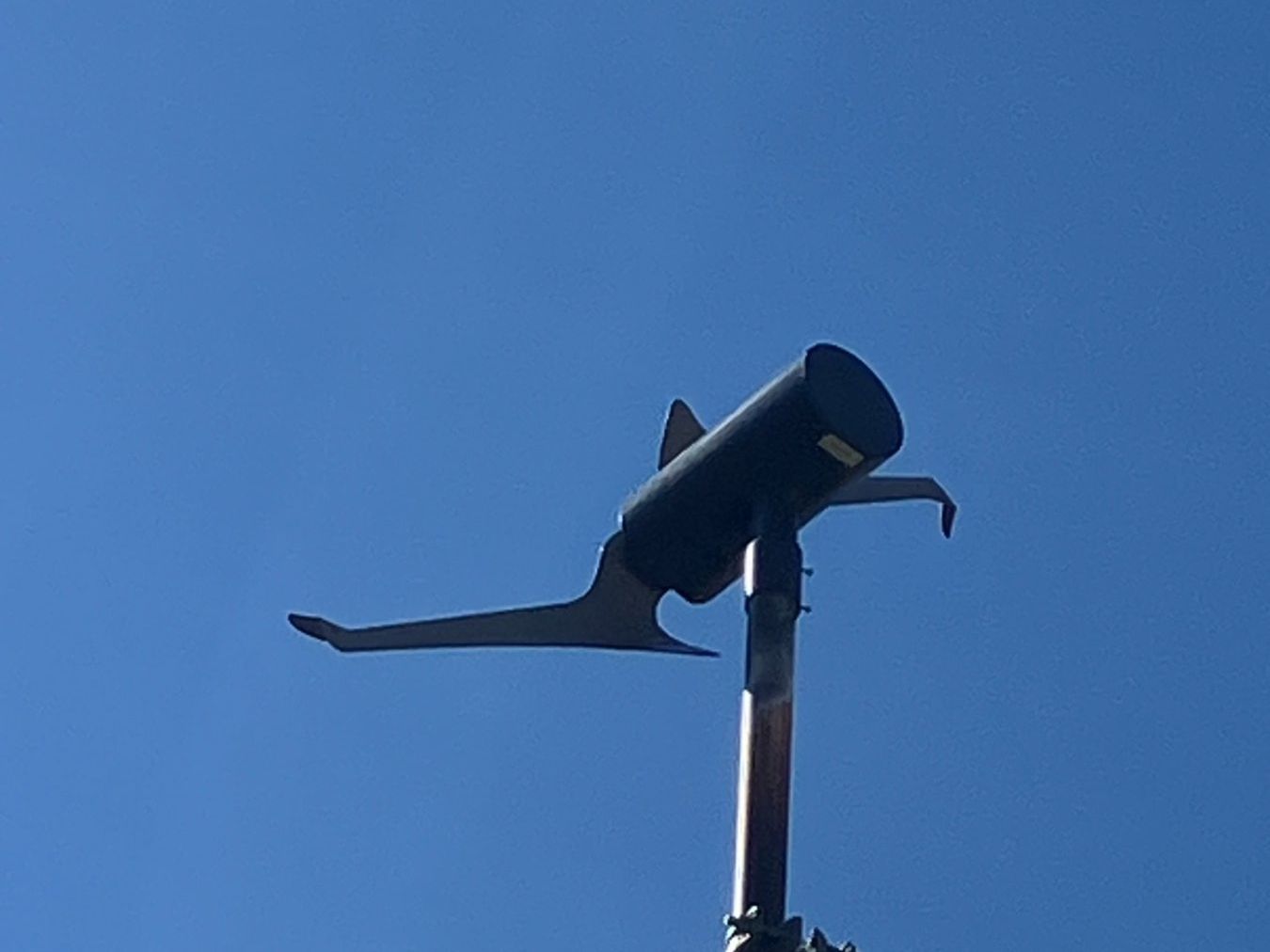 Dispositivi a energia solare: Kleinwindgenerator – Usato da Maienfeld venduto da Bluesharph 1