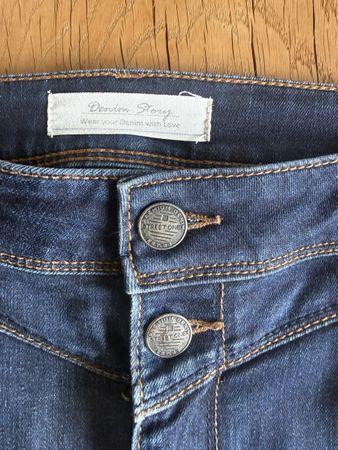 Lässige STREET ONE Jeans 32/XL