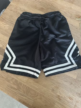 Short Jordan 