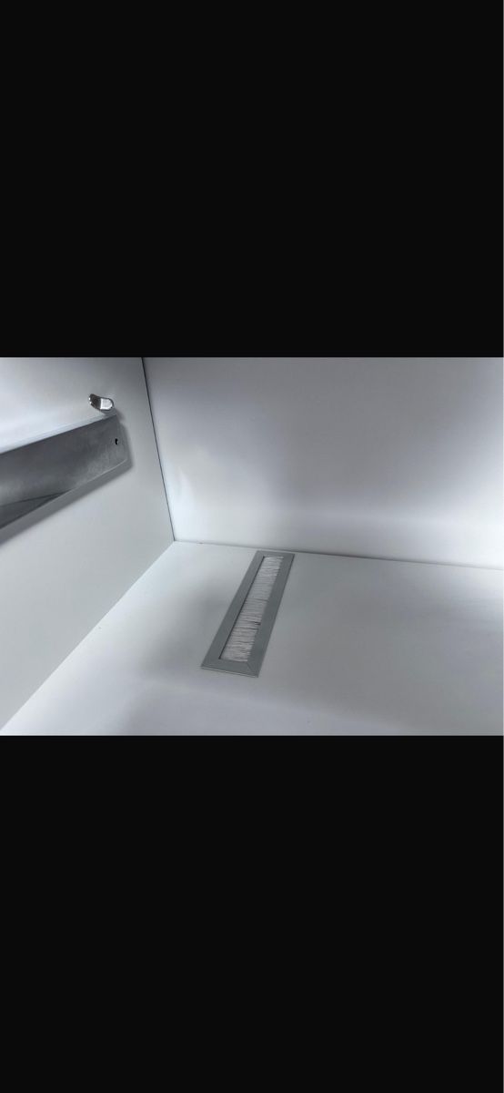 Commodes: Hochwertiges Möbel aus MDF (zweiteilig) Designer oder Herste – D'occasion à Bremgarten b. Bern par Sugihutti78 1