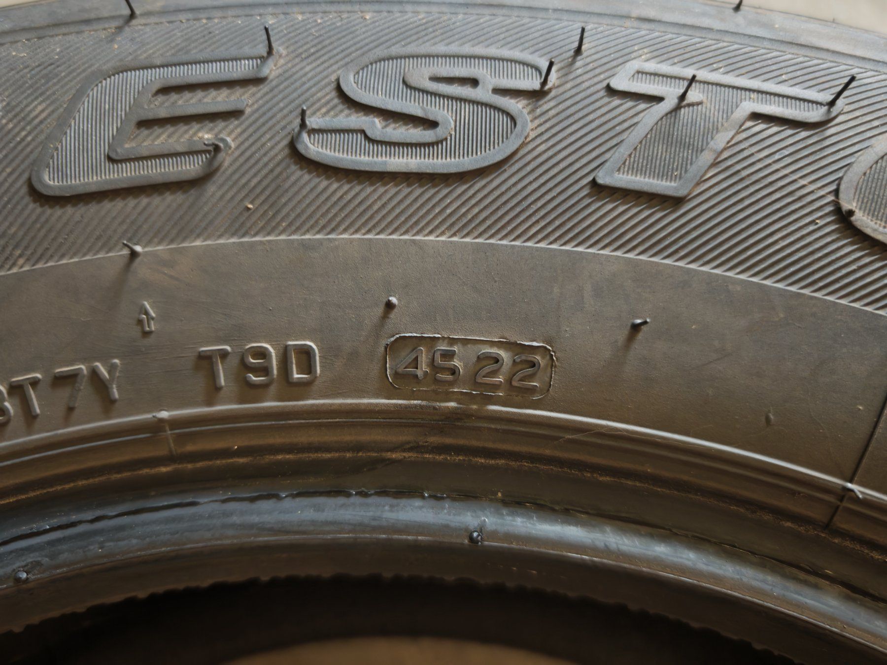 Pneumatici & Ruote complete: Bridgestone 265/65 R17 – Nuovo (secondo la descrizione) da Richenthal venduto da maenggi16 1