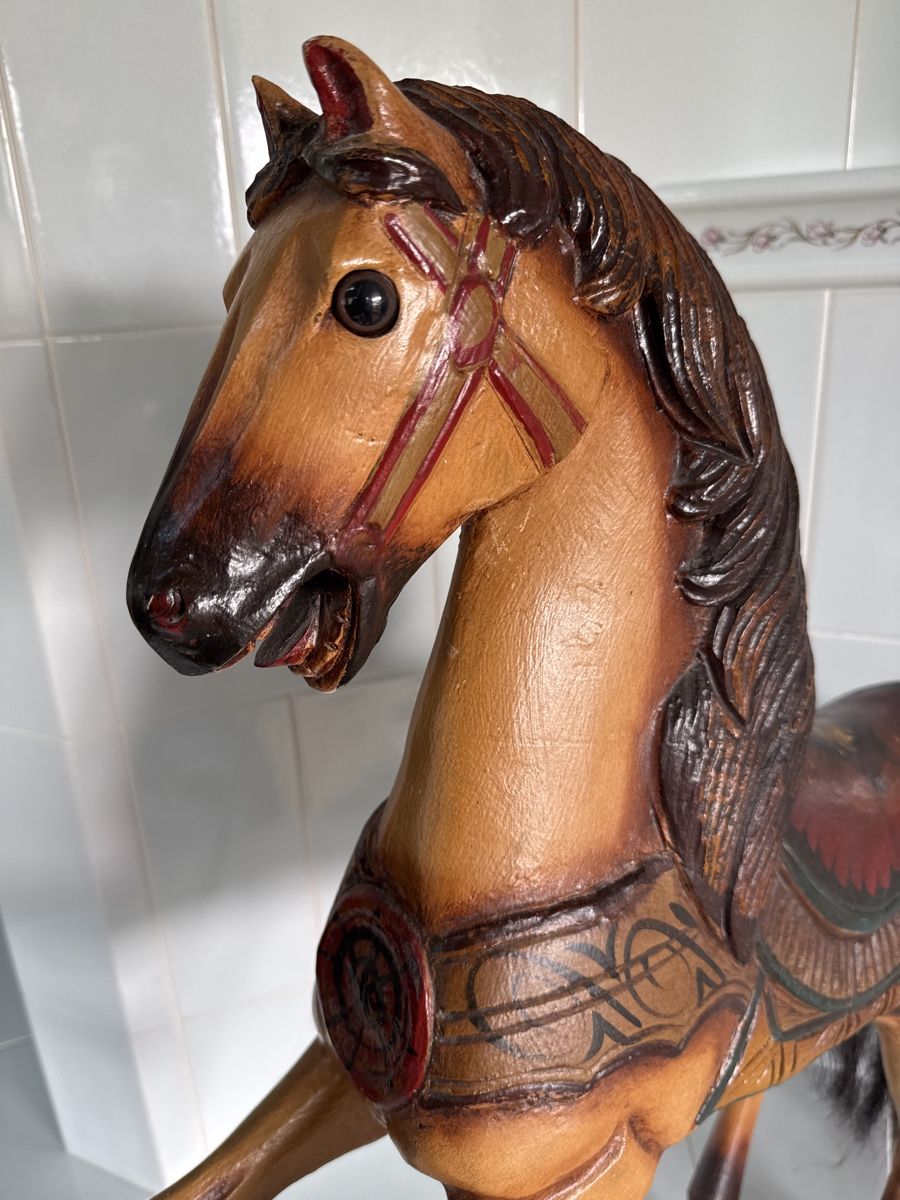 Tutte le decorazioni: Karussellpferd – Usato da Winterthur venduto da inf_h528 4