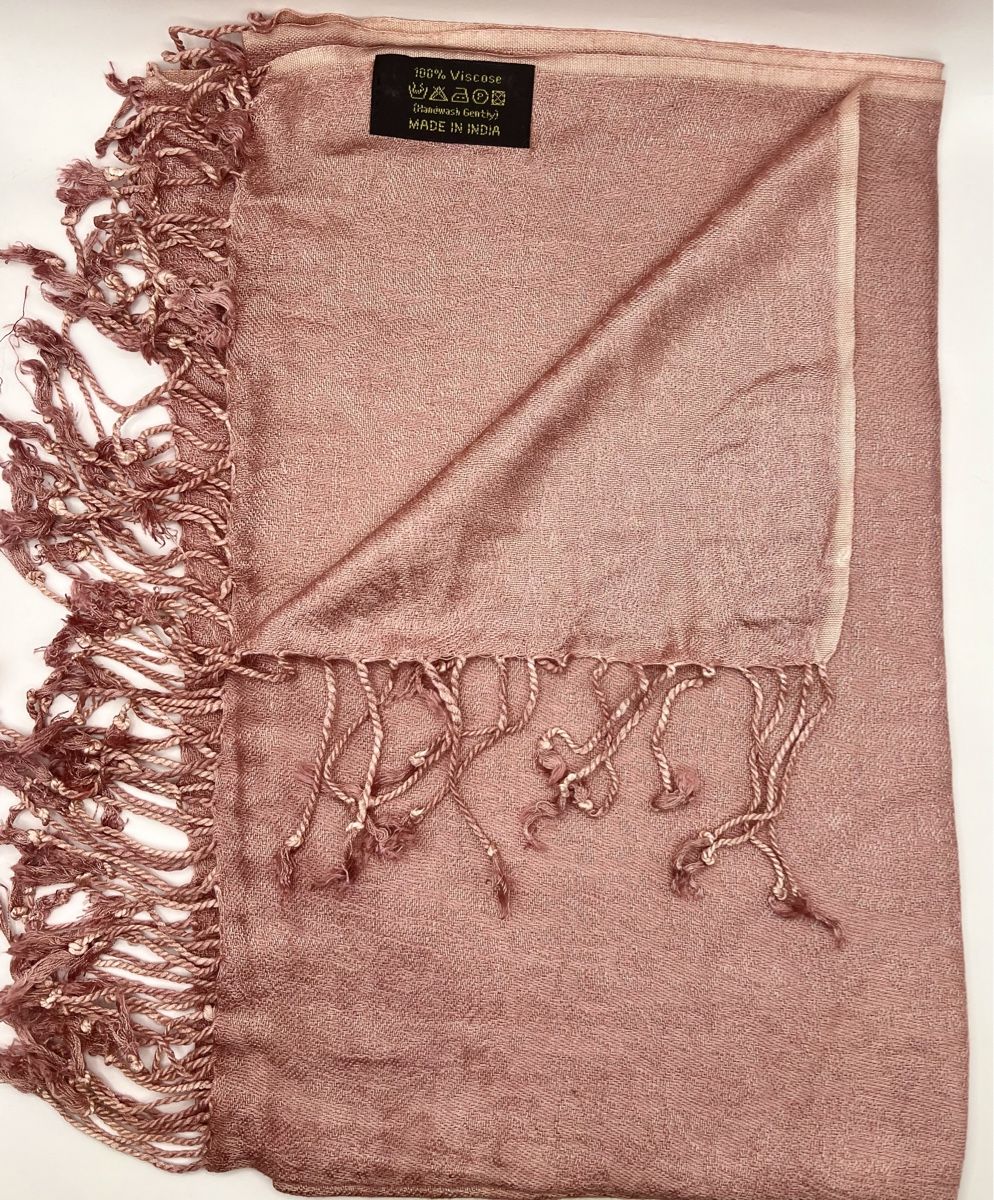 Foulards, Tücher & Schals: Étole épaisse en Viscose avec franges – Neu und originalverpackt aus Coffrane von Luxary_16 5