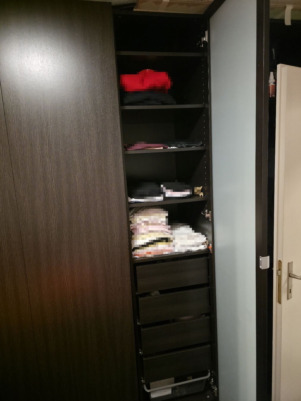 Ikea Armadi: Ikea PAX Kleiderschrank – Usato da Menziken venduto da TheManiimal 5