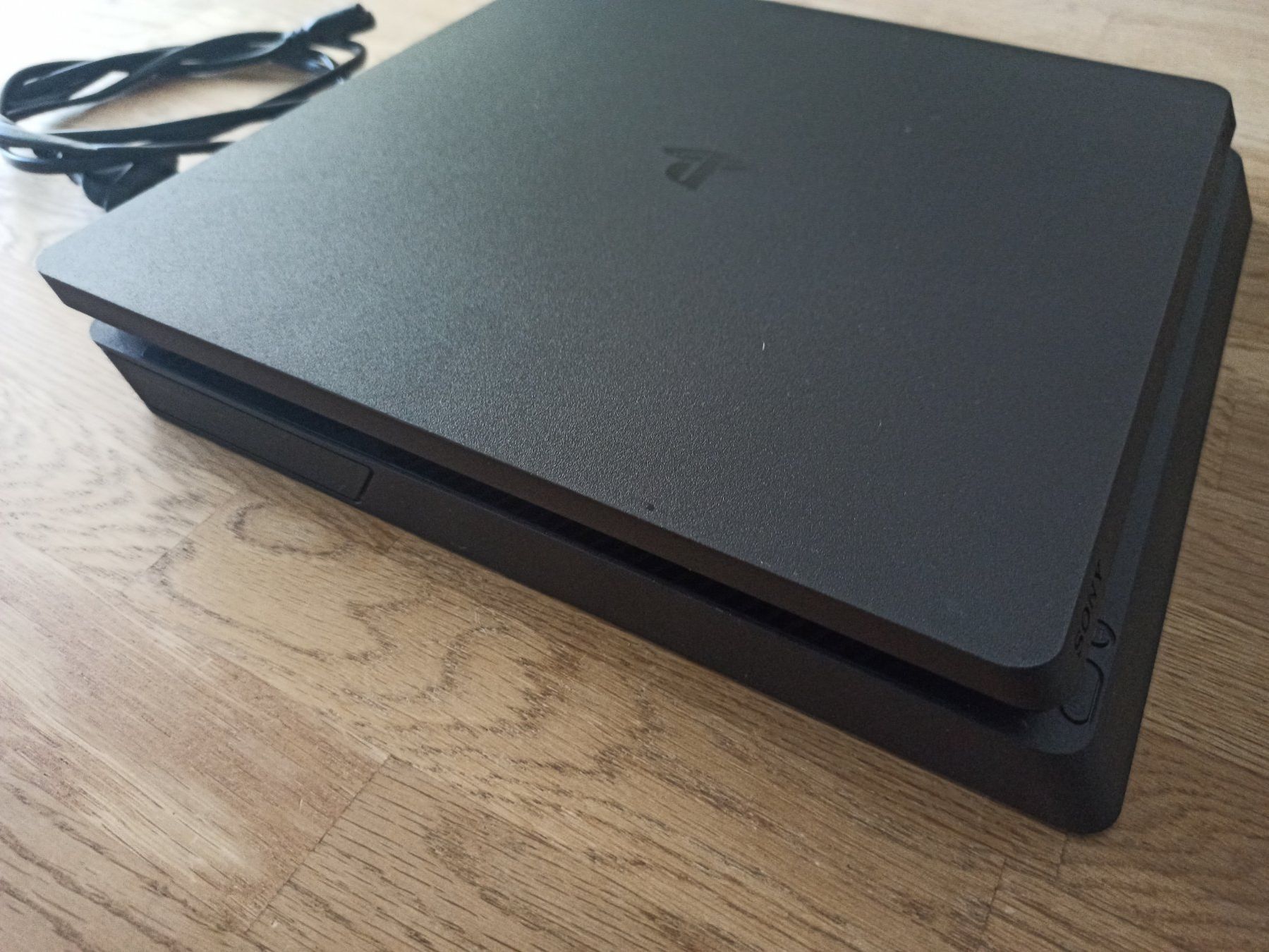 Sony Consoles: Firmware 13.50 / Sony PlayStation 4 - PS4 Slim – D'occasion à Oberweningen par mar_87mx 2