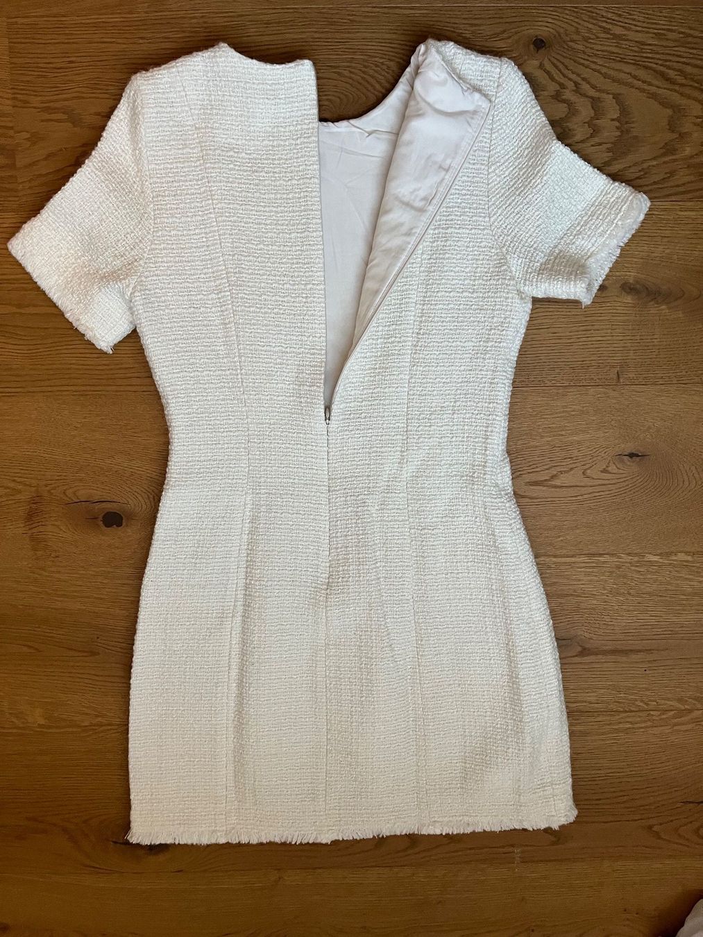 H&M Kleider: Damenkleid "H&M" – Gebraucht aus Balgach von Olieto 1