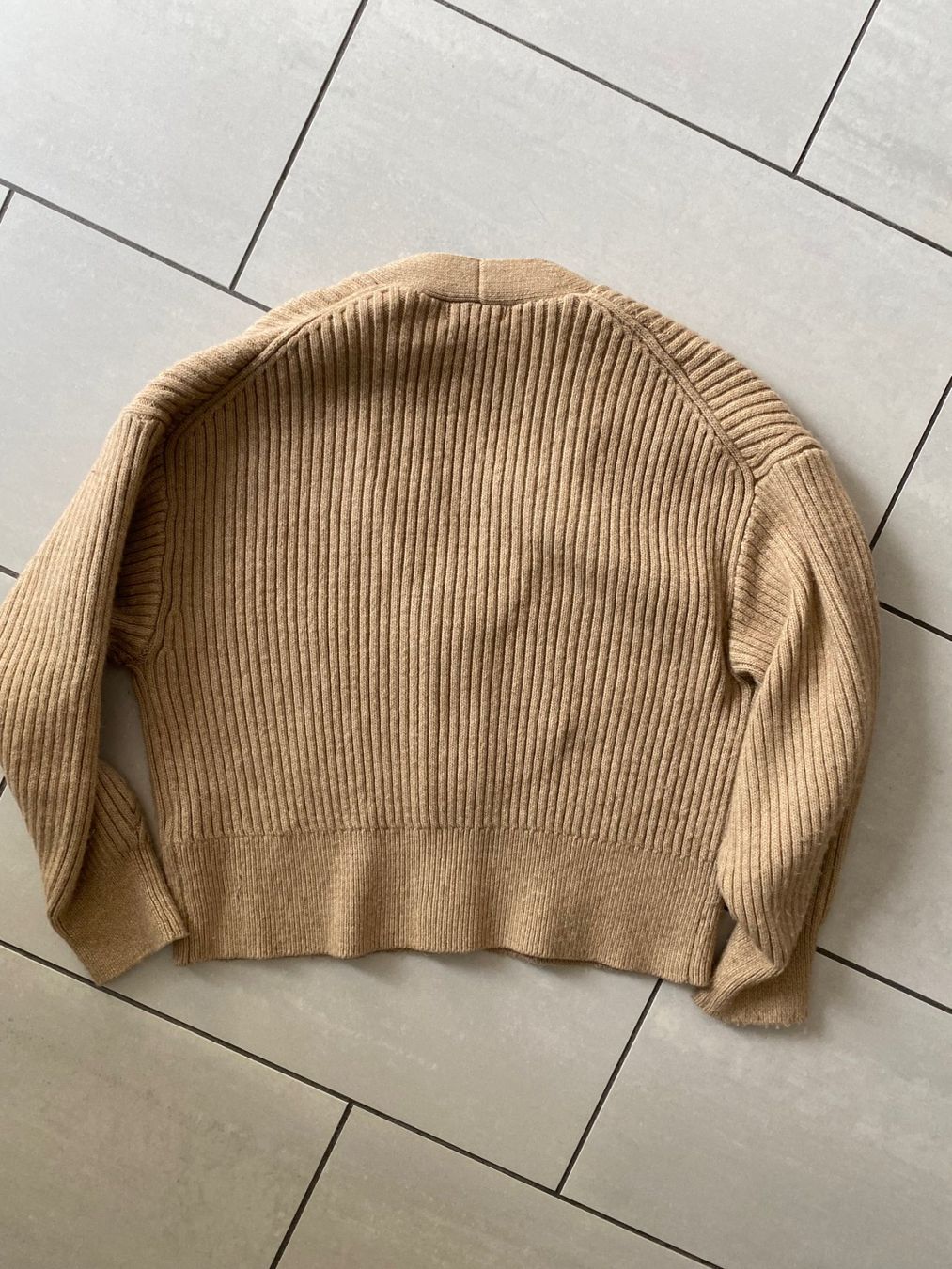 H&M Maglioni & Felpe: Strick-Pullover Grösse M – Usato da Kestenholz venduto da Cdk10 1