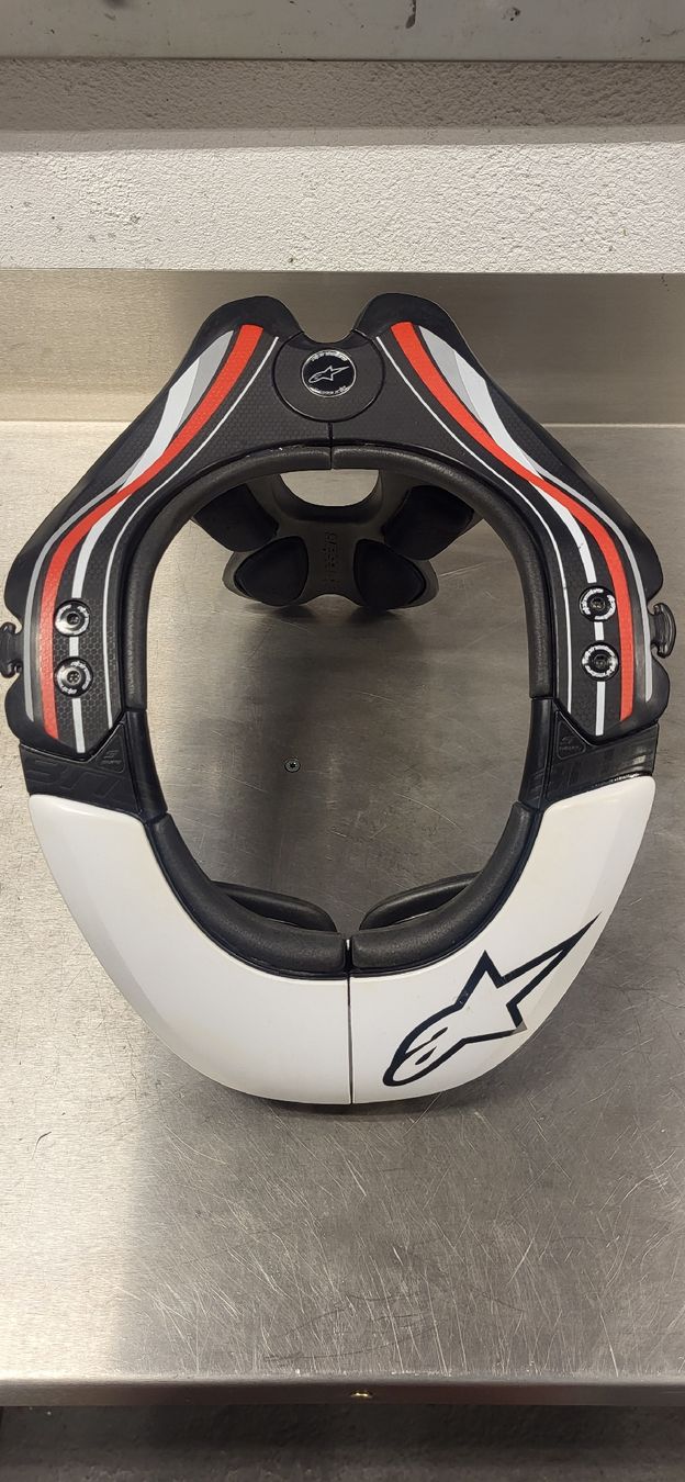 Sonstiges Fahrzeugzubehör:  Alpinestars BNS Pro – Gebraucht aus Le Noirmont von lio_mh2x 1