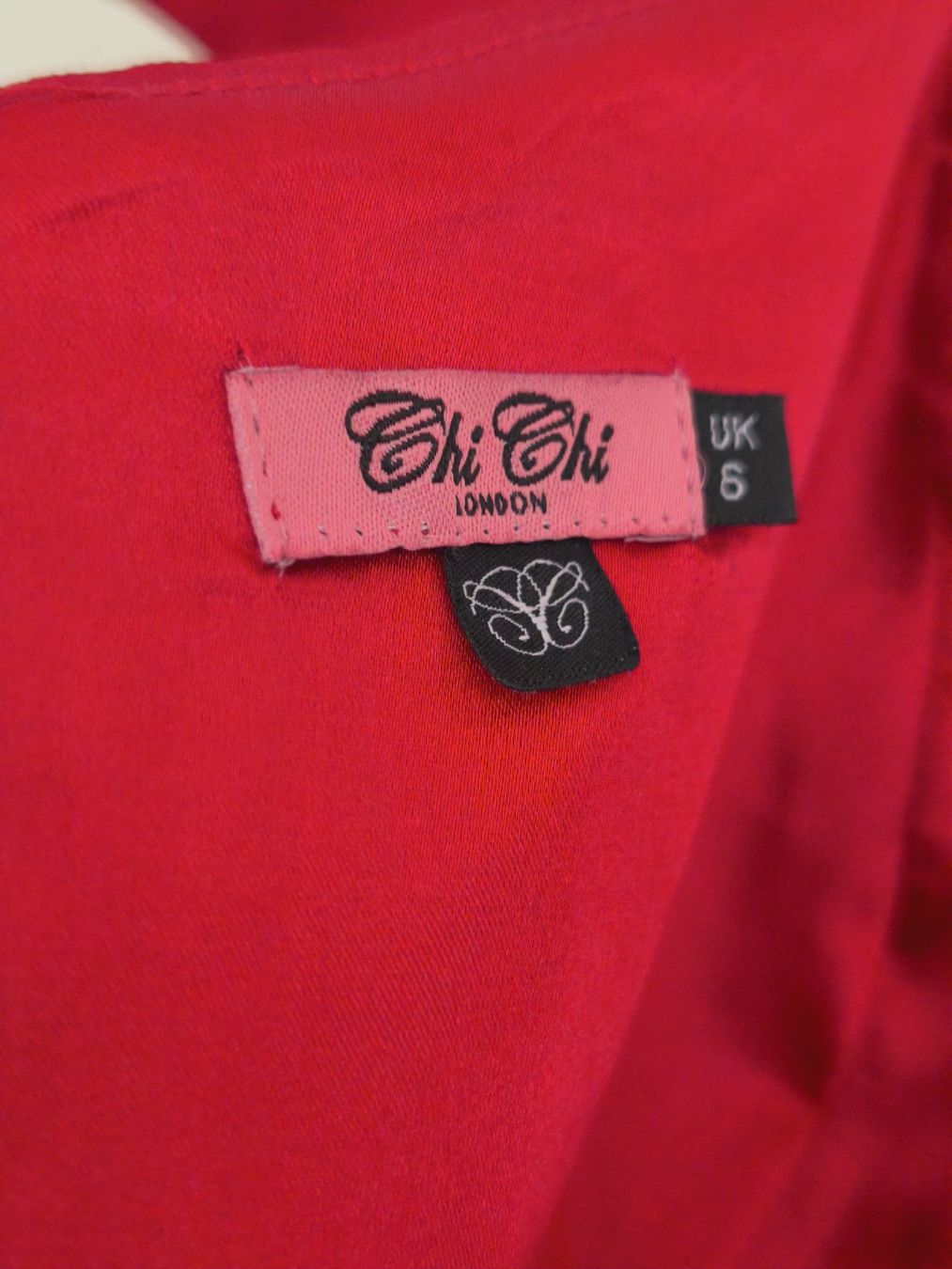 Kleider: Wunderschönes rotes Cocktailkleid, schulterfrei, Grösse 34, – Neu (gemäss Beschreibung) aus Fribourg von swi_b7rt 3