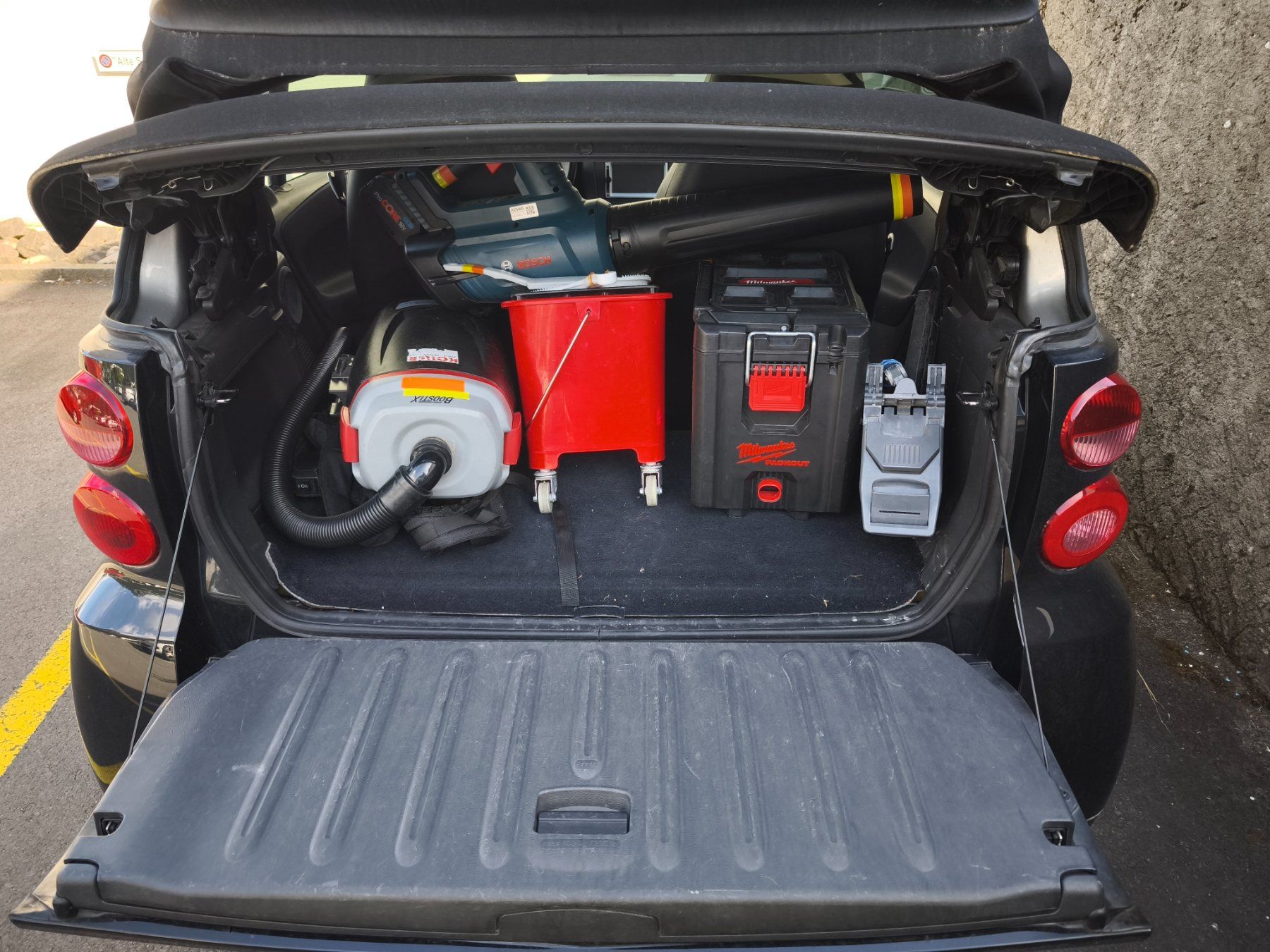 Smart Autos: Smart fortwo Cabrio schwarz 85PS – D'occasion à Mels par Kollershop 7
