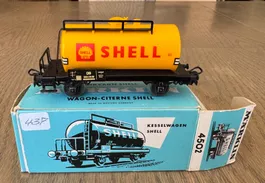 gelber Kesselwagen SHELL, mit Bremserbühne; neu & OVP