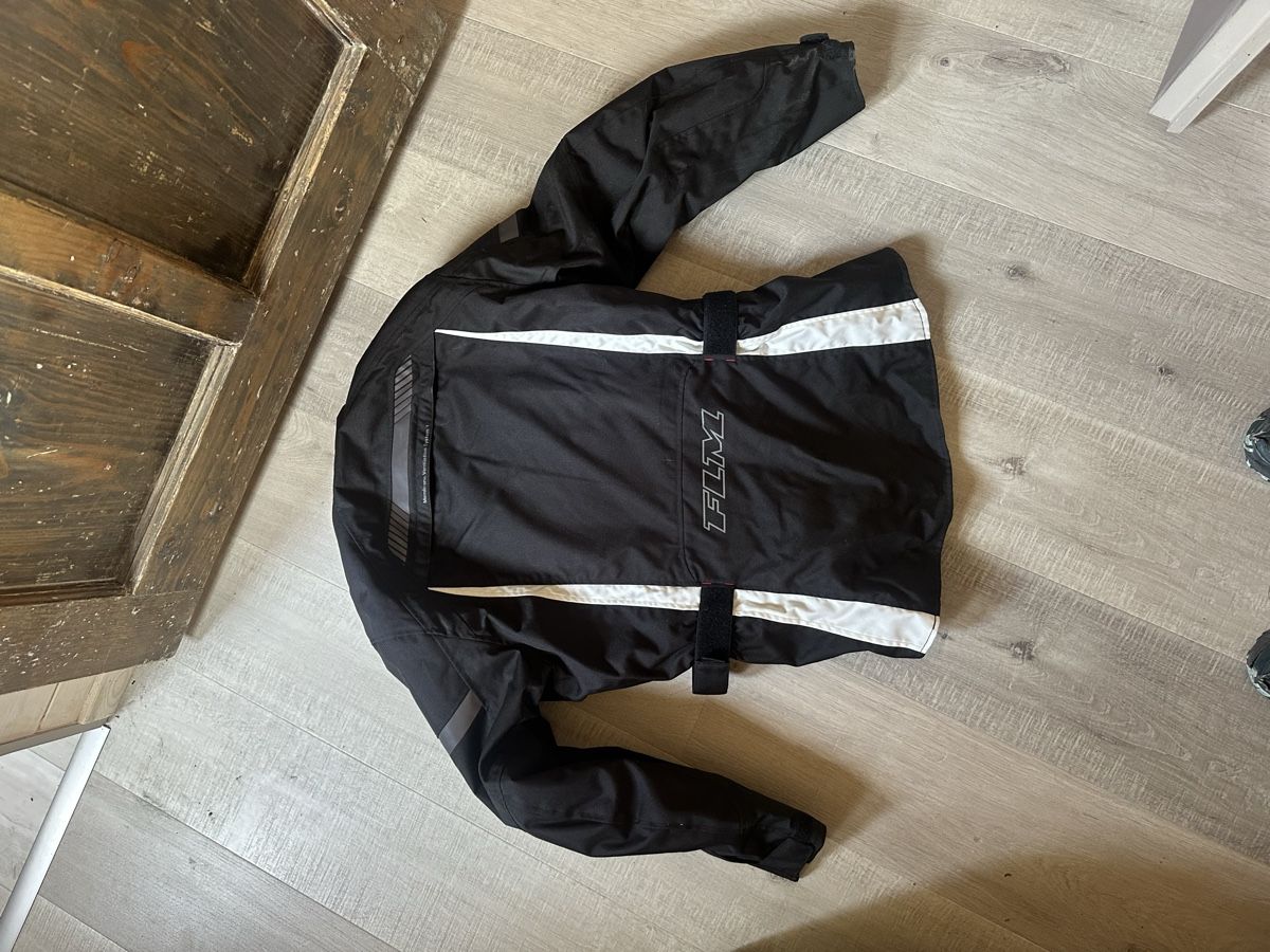 FLM Jacken: Veste moto FLM – Gebraucht aus St-Cergue von geoval 1