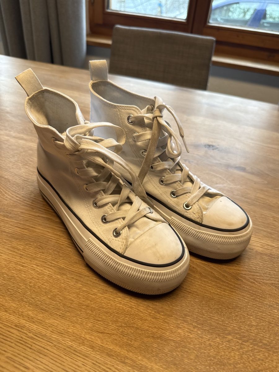 Primark Chaussures hommes: Sneaker high weiss Gr. 36 – D'occasion à Rohr b. Olten par -FaLu-