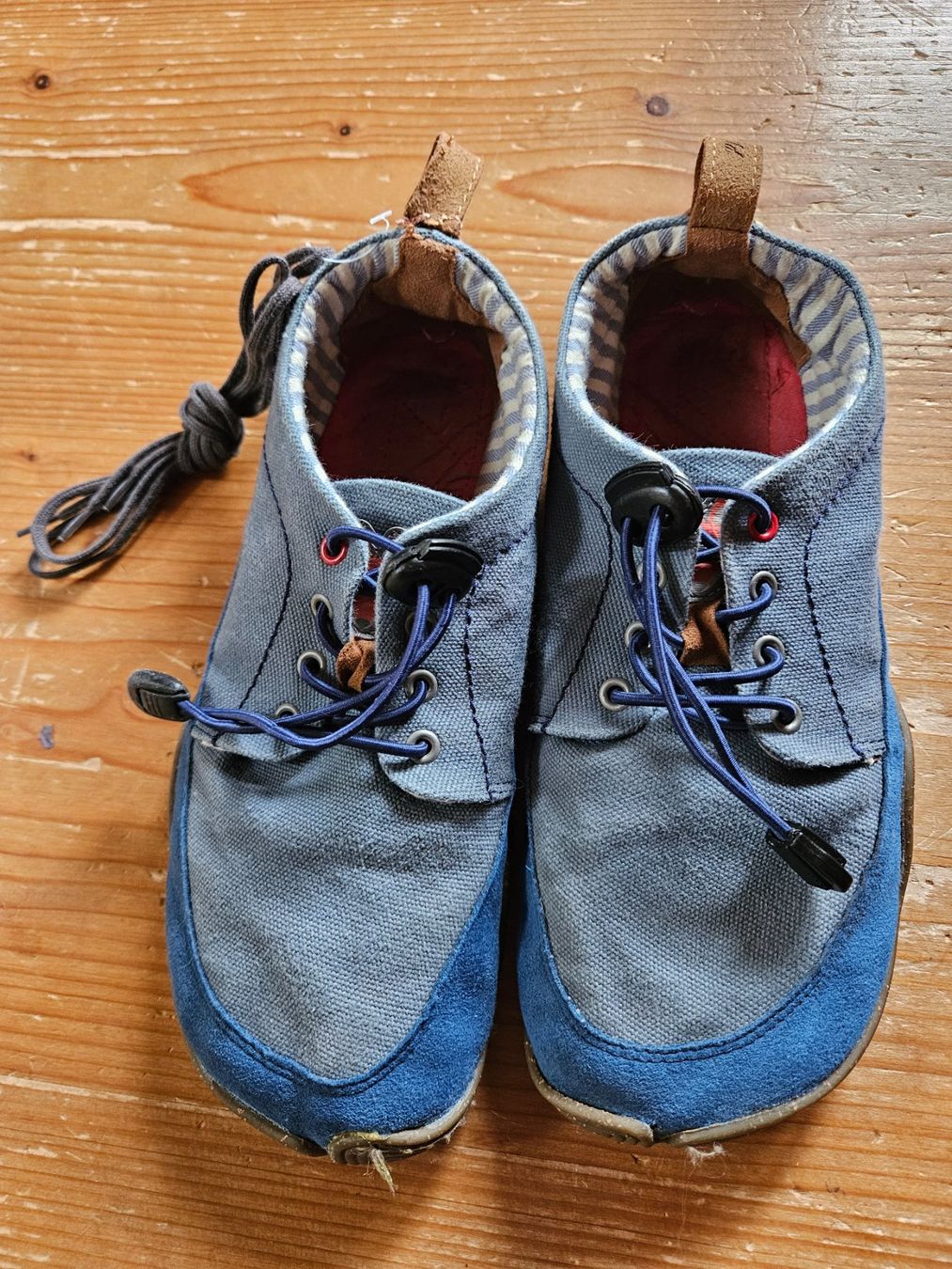 Wildling Chaussures garçon: Kinder Wildling Schuhe 35 – D'occasion à Rifferswil par fle_5nqr