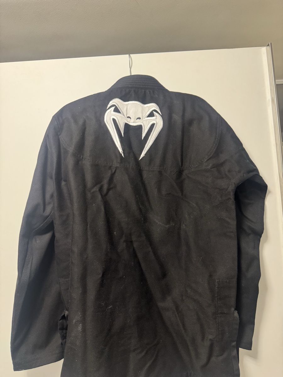 Kimono: VENUM BJJ GI CONTENDER SCHWARZ A3 MIT GÜRTEL – Nuovo (secondo la descrizione) da Balsthal venduto da gracu00 2