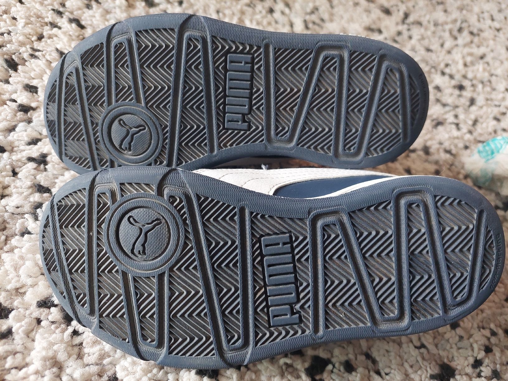 Puma Schuhe für Jungen: Puma STEPFLEX Kinderschuhe Sneakers Gr. 32 – Gebraucht aus Basel von Andrealin 1