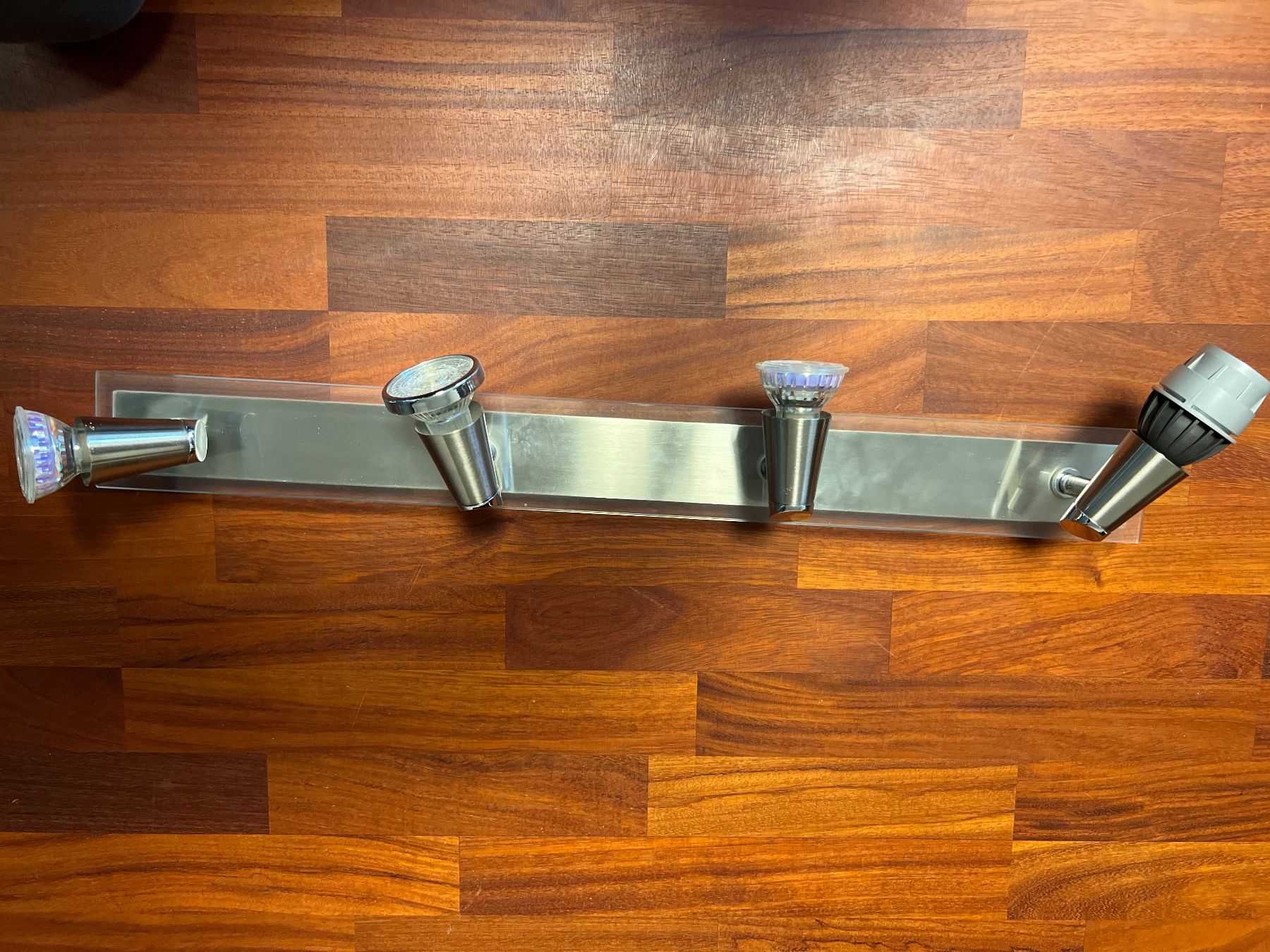 Lustres & lampes de plafonds: Deckenlampe mit 4 Spots – D'occasion à Oberwil-Lieli par Widtronic 3