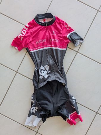 Trikot Hose Einteiler CUORE Gr. XS Velo Rad Bike