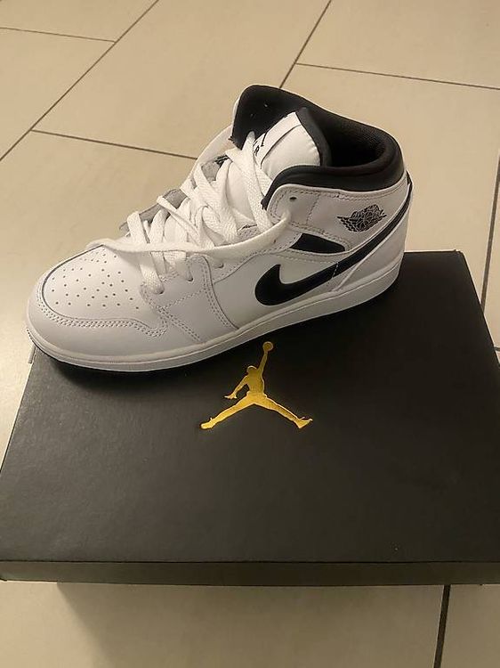 Chaussures hommes: Neue Nike Air Jordan Gr. 38 – D'occasion à Bülach par Potinam