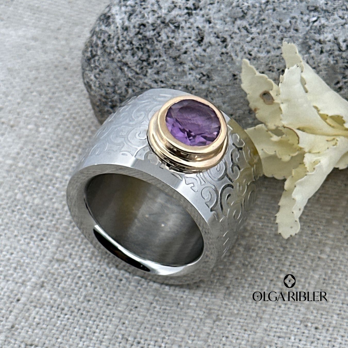 Olga Ribler Bagues: Edelstahlring mit Amethyst, Gr. 60 – Neuf (Voir description) à Luzern par MonikaS03 2