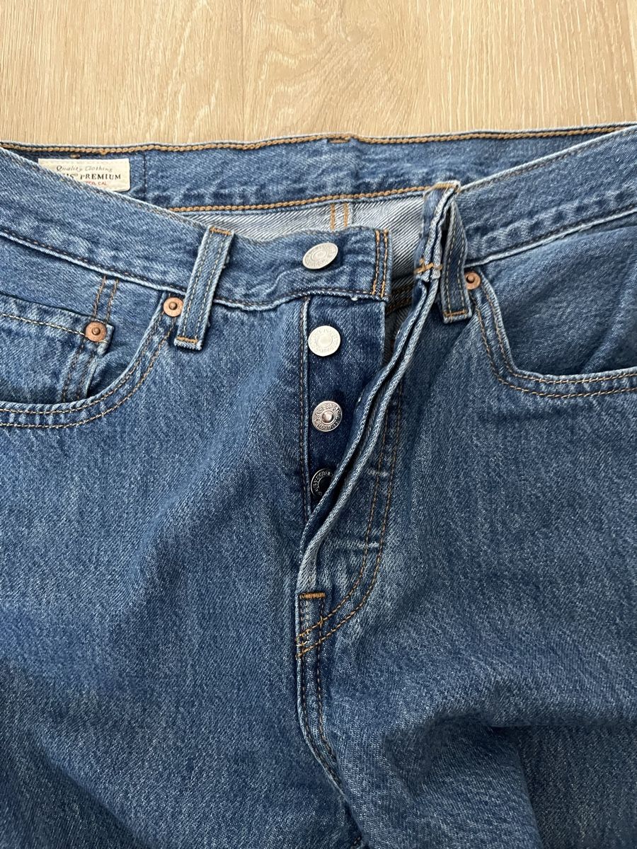 Levi's Jeans: Levi's 501 Jeans blau – Nuovo (secondo la descrizione) da Herisau venduto da ali_hrd9 1