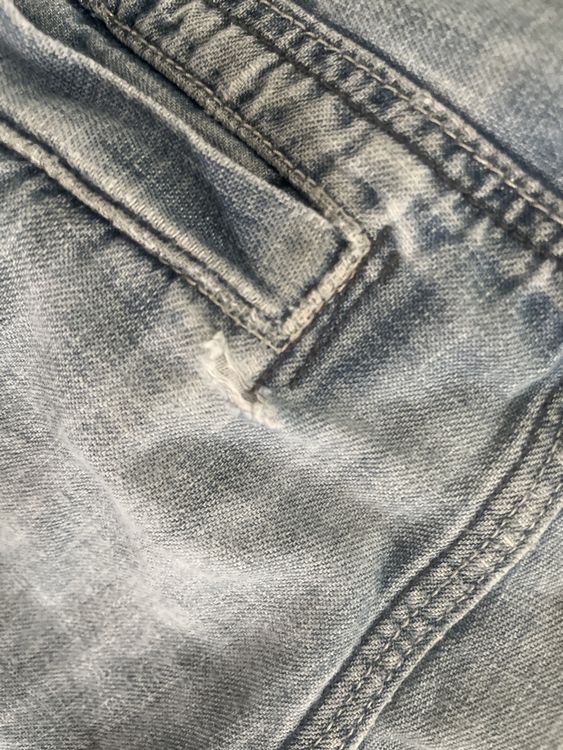 H&M Pantaloni: 2 coole H&M Jeans Shorts Gr.128 – Usato da Obergerlafingen venduto da cabo4 2