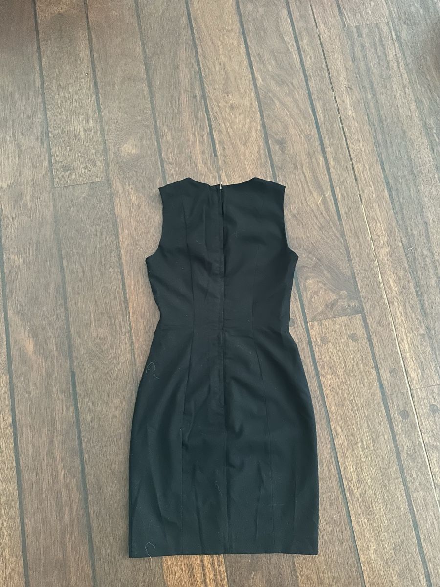 H&M Robes: Etuikleid Gr. 34 – D'occasion à Kilchberg ZH par flami02 1