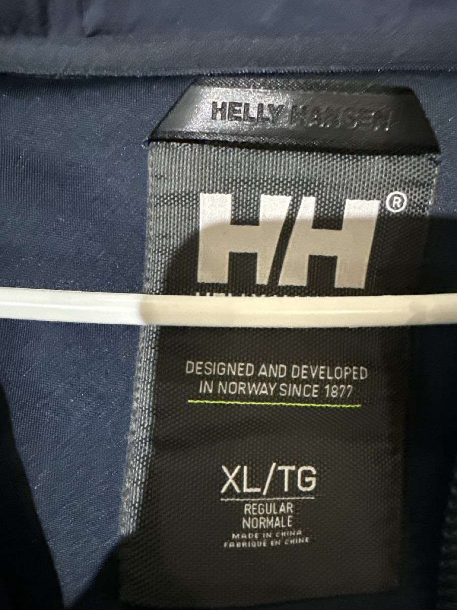 Helly Hansen Giacche: Helly Hansen Fleecejacke mit Kapuze – Usato da Trimmis venduto da Trashtonne 2