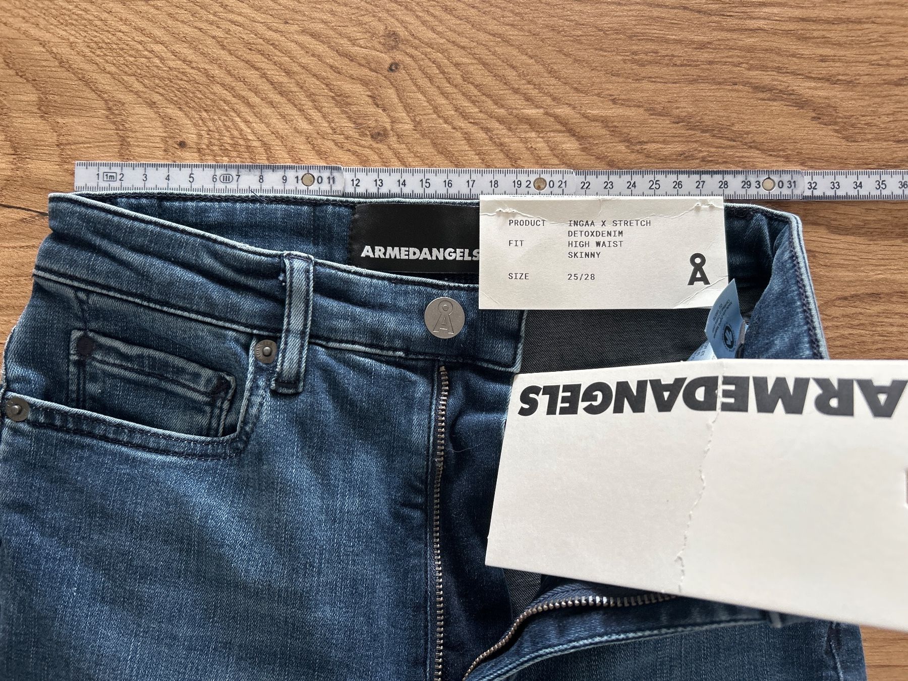 Armedangels Jeans: ARMEDANGELS Jeans, Neu mit Etikett – Gebraucht aus Worben von AlliaB 2