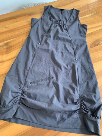 MIA SOANA Sommerkleid raffinierte Details Raffung Nieten 38