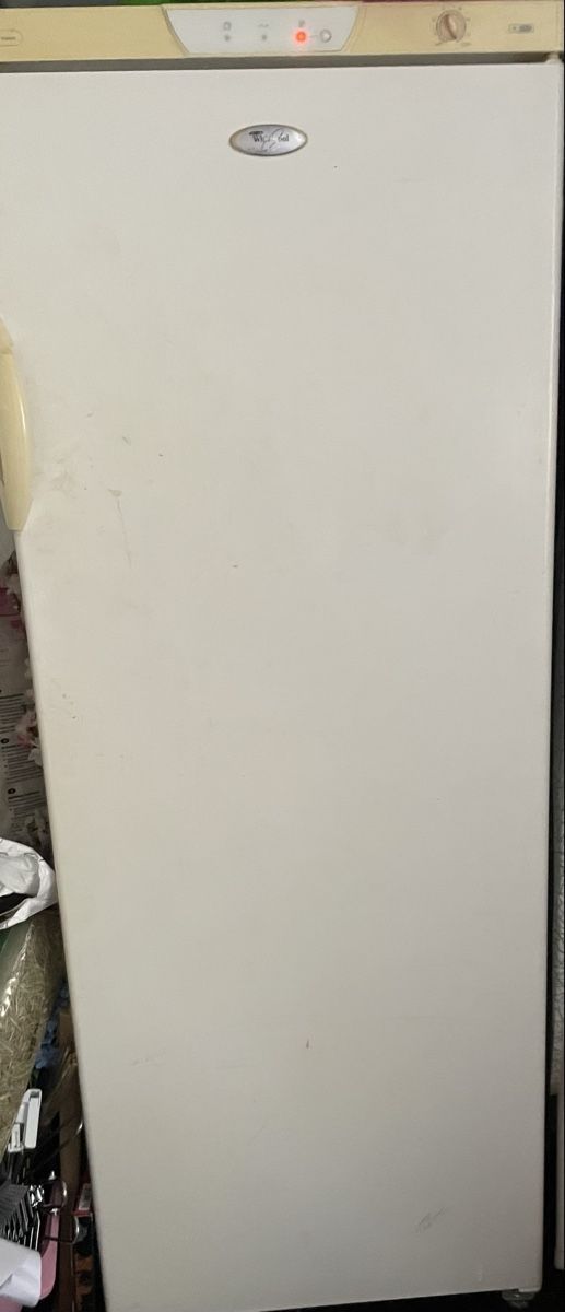Whirlpool Congélateurs: Gefrierschrank  – D'occasion à Binningen par basilea123 1