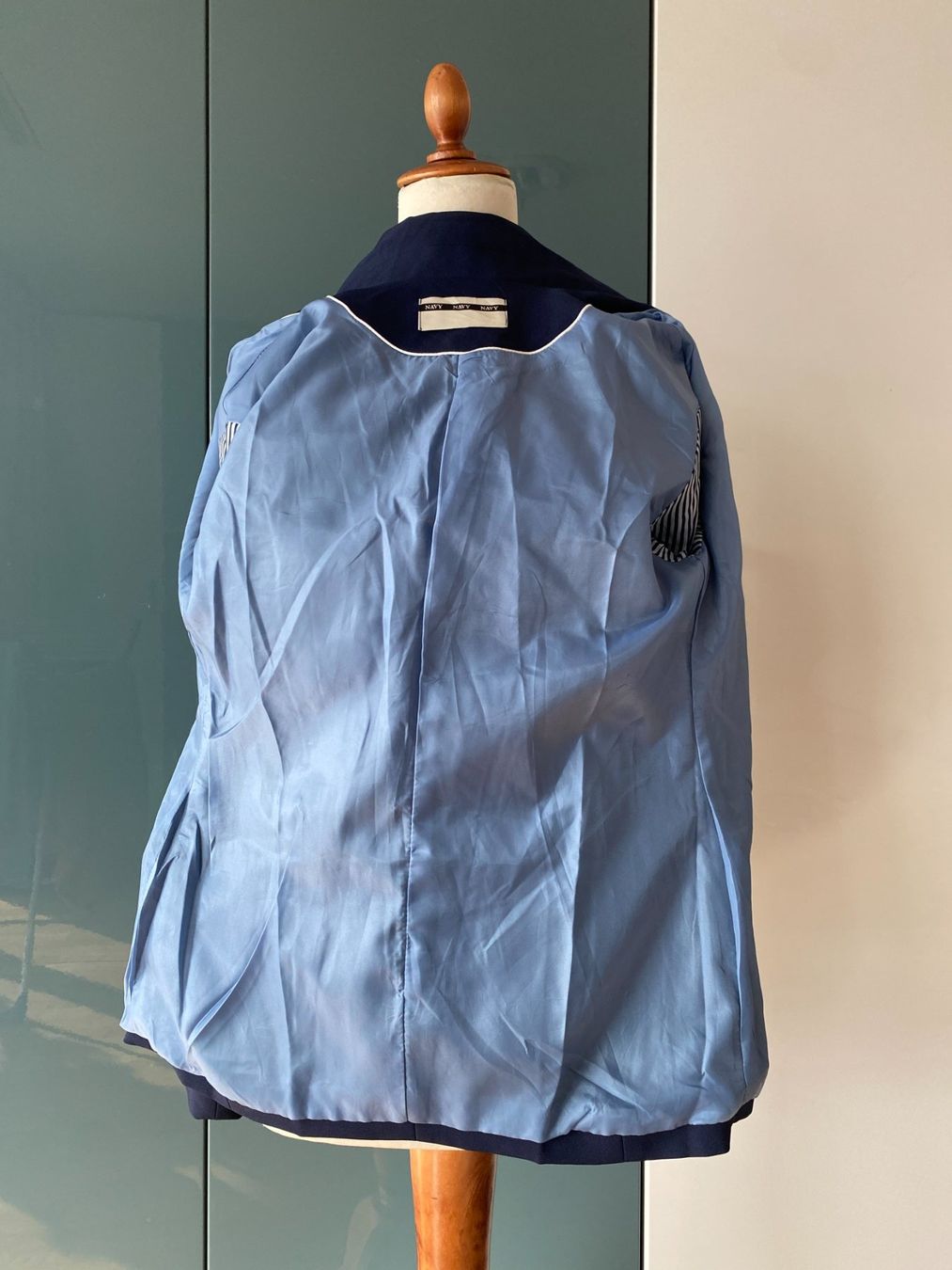 Giacche: navyblaue Blazer Damen S/M – Usato da Duebendorf venduto da Alexandertreyer 6