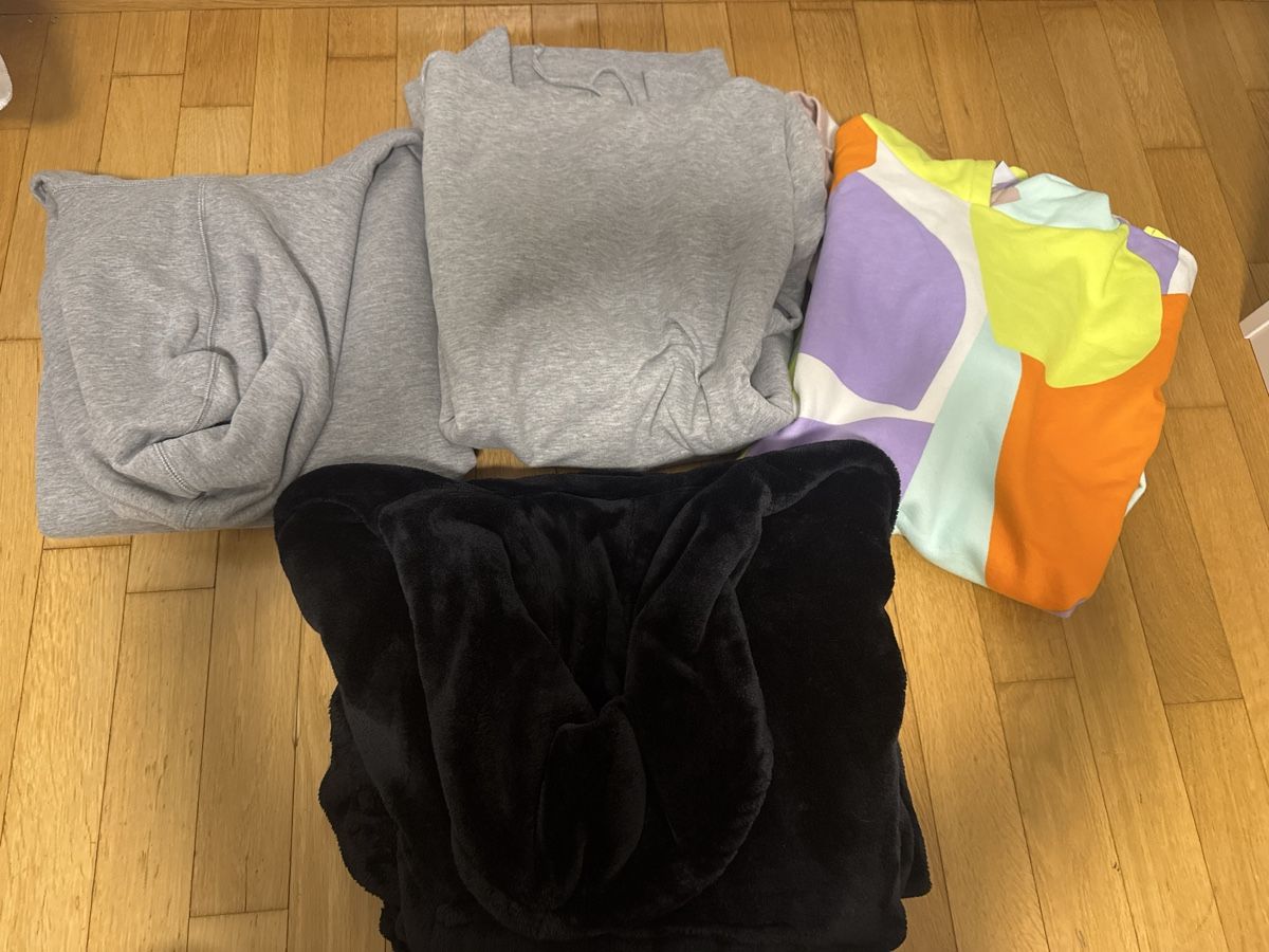Maglioni & Felpe: 3 Pullover 2  Gr. S und 2 Gr. M – Usato da Füllinsdorf venduto da silberstern110