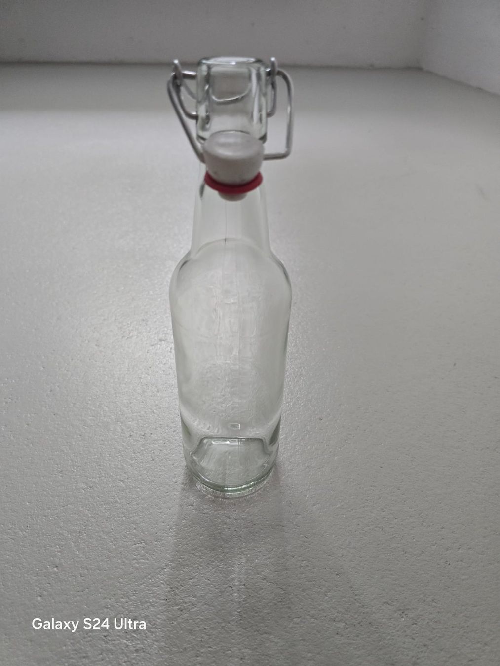 Bicchieri, Caraffe & Bottiglie: Flaschen – Usato da Thun venduto da Cro5