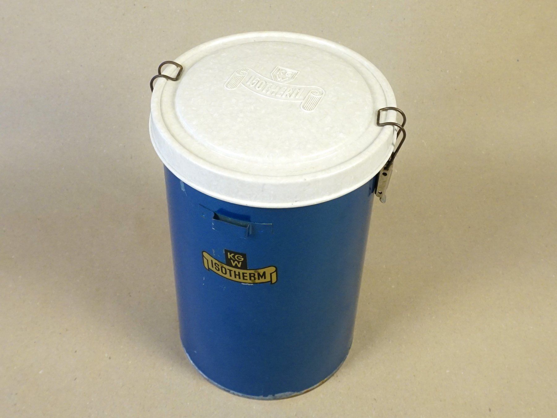 Accessori da laboratorio: KGW Isotherm Dewar-Transportgefäss 2l – Usato da Pratteln venduto da Restwert_Pratteln 1