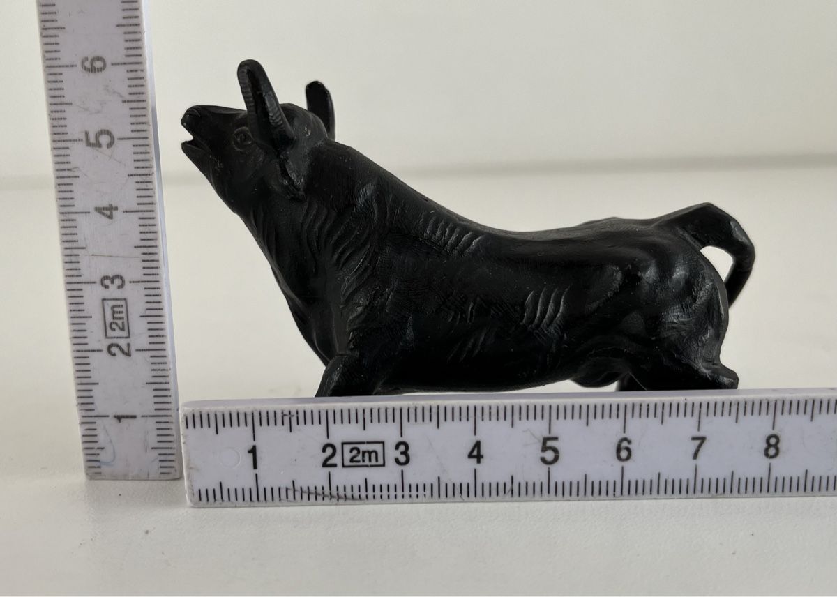 Skulpturen & Statuen: kleiner Stier aus Metall – Gebraucht aus Wetzikon ZH von seli03 8
