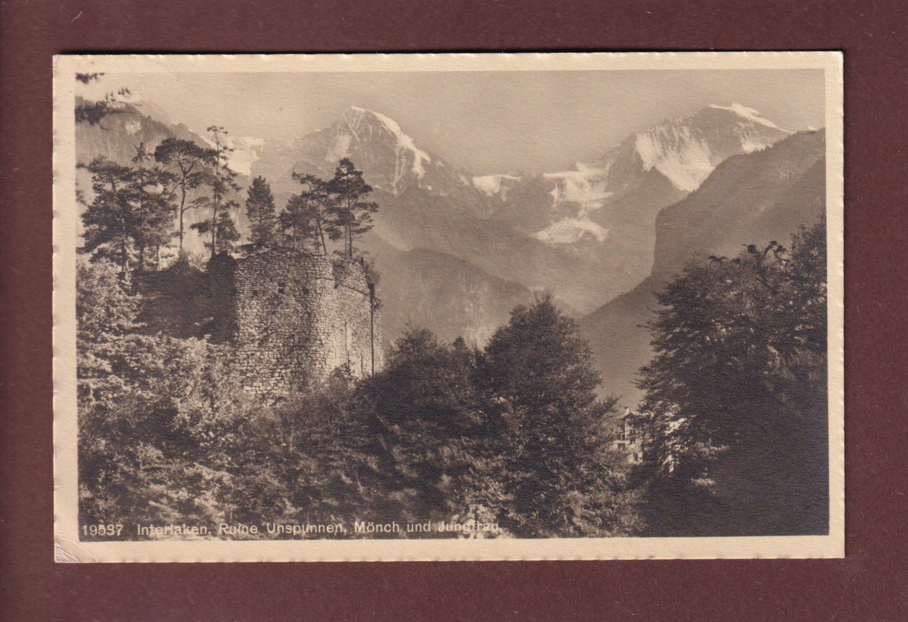 Cartoline postali: Interlaken - RUINE UNSPUNNEN - 1918 – Usato da Pully venduto da nicecards