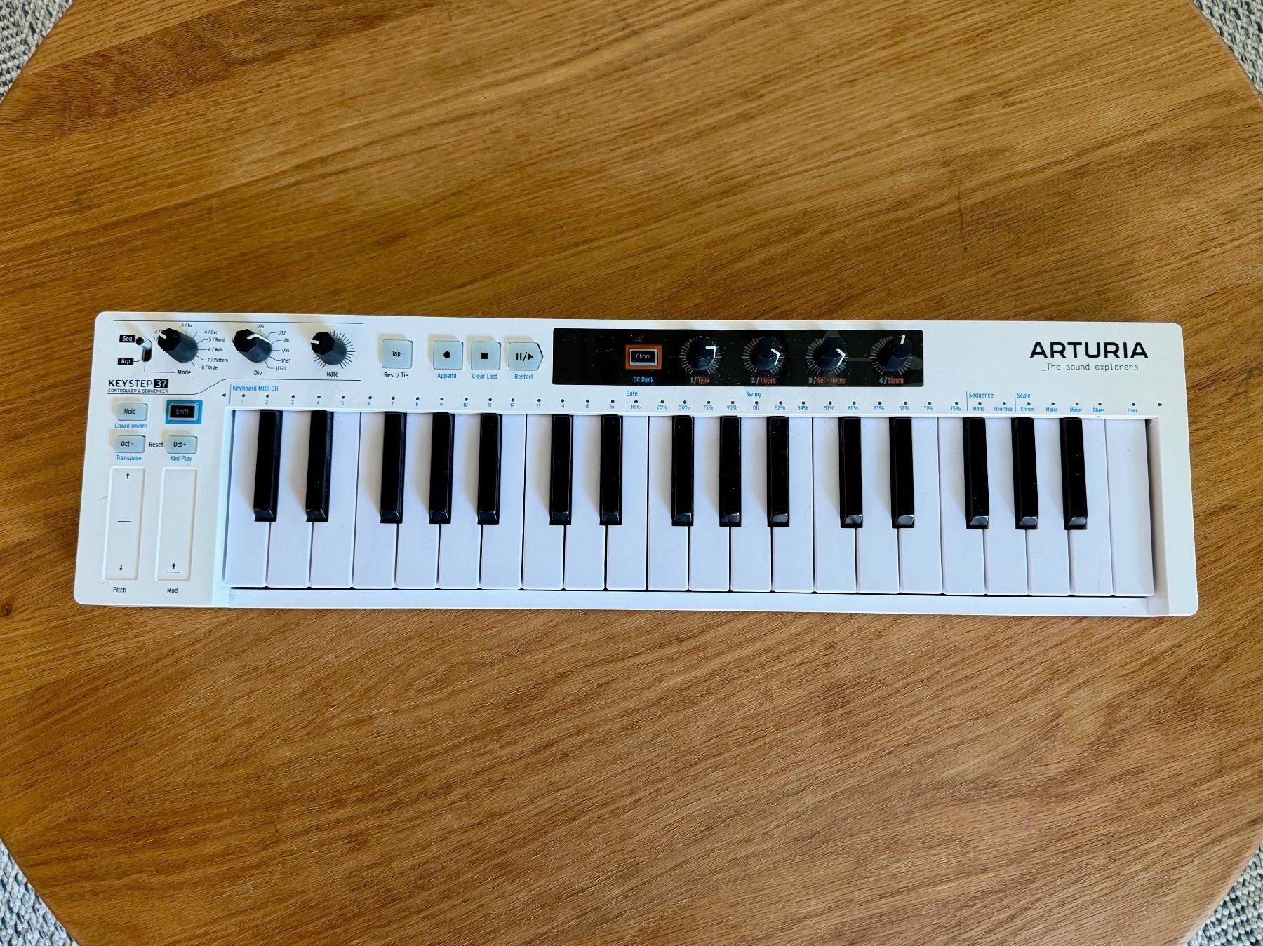 Arturia Strumenti musicali: Clavier Midi Arturia KeyStep 37 – Usato da Préverenges venduto da map85 3
