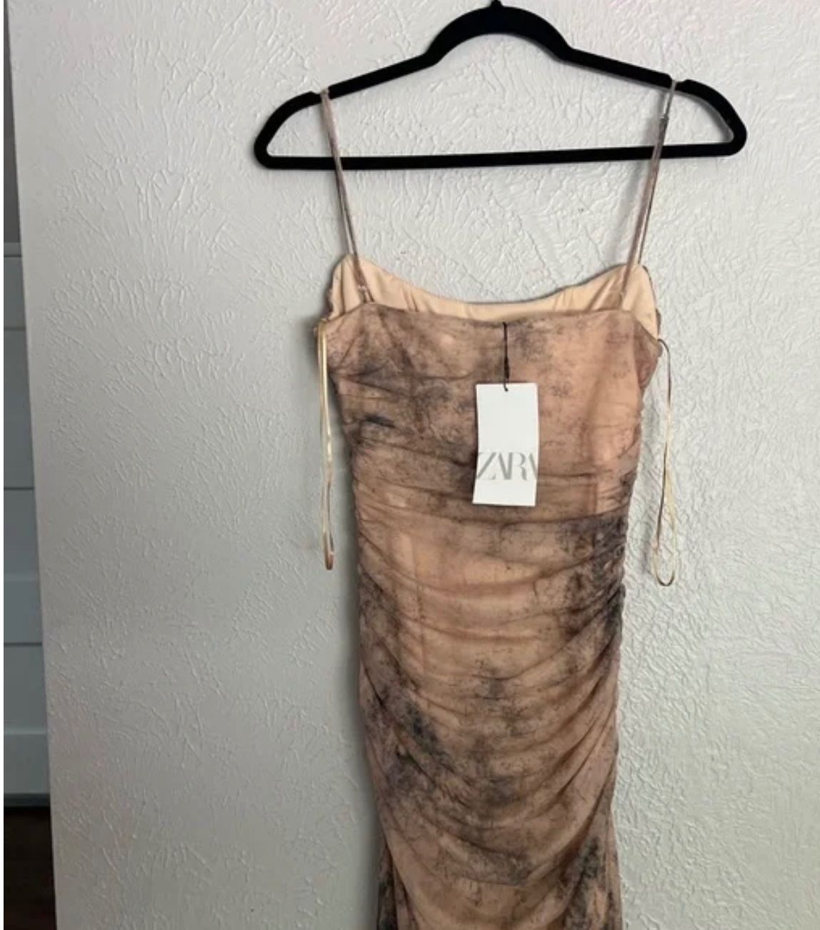 Zara Vestiti: Zara dress – Nuovo e nell'imballaggio originale da Opfikon venduto da MabelCouture 5