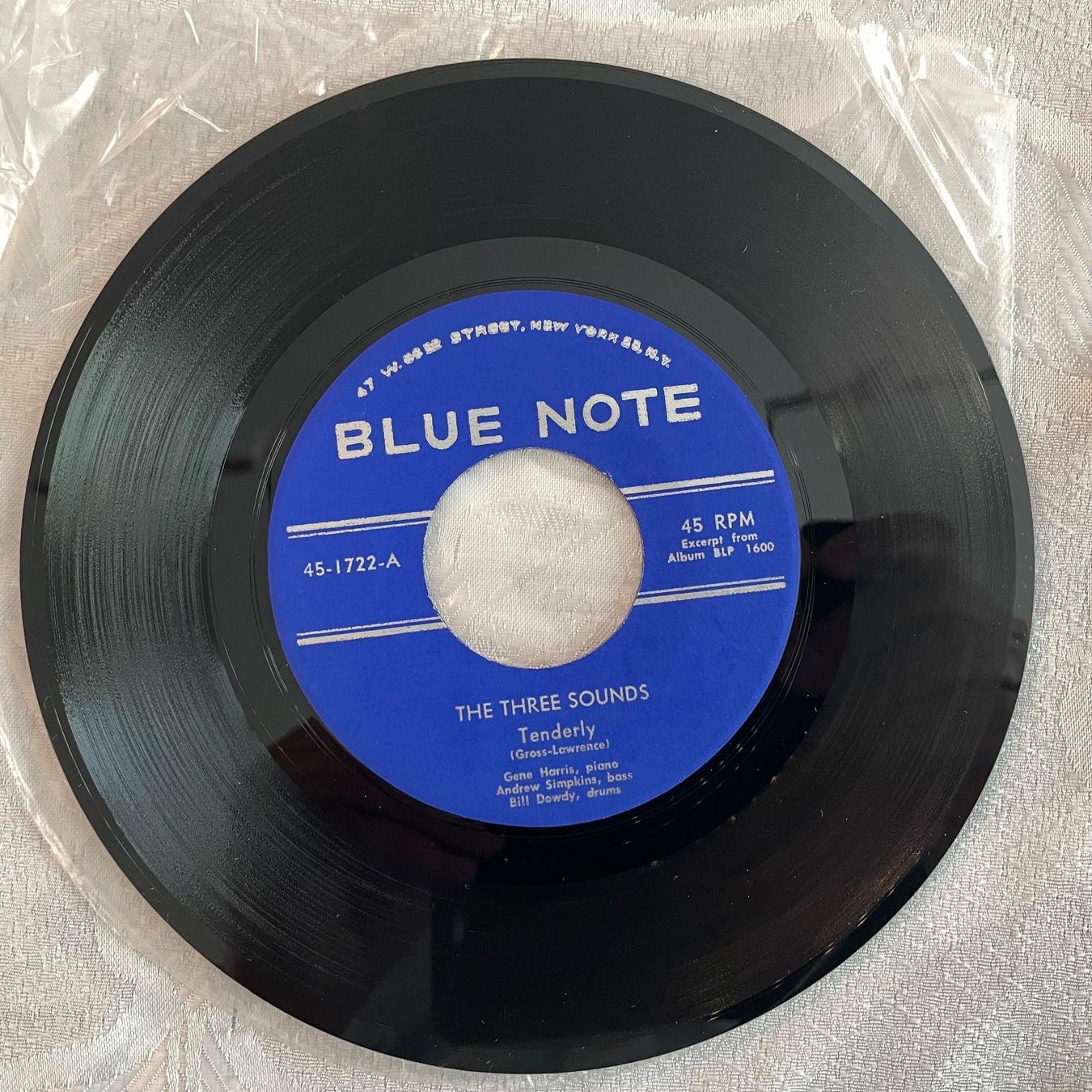 Dischi in vinile: THE THREE SOUNDS - TENDERLY / WILLOW WEEP FOR ME – Usato da Zürich venduto da fehlton 2