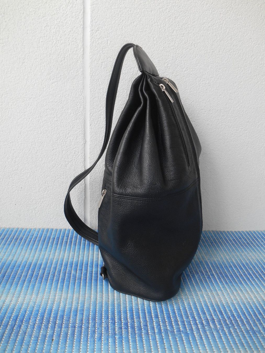 Zaini: EM-EL Leder Rucksack /Umhängetasche – Usato da Basel venduto da Birs868 2